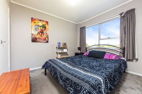 Photo of property in 1/43 Don Buck Road, Massey, Auckland, 0614