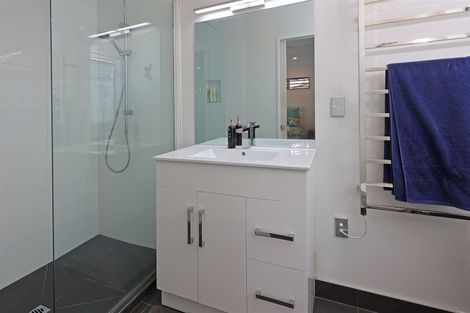 Photo of property in 62 Vintage Drive, Henderson, Auckland, 0612