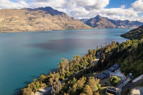 Photo of property in 9 Crystal Lane, Fernhill, Queenstown, 9300