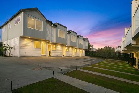 Photo of property in 70b Barrack Road, Mount Wellington, Auckland, 1060