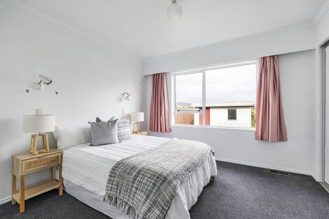 Photo of property in 54 Wairau Road, Oakura, 4314