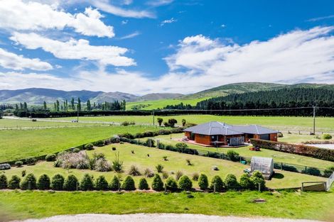 Photo of property in 425 Grange Hill Road, Makareao, Palmerston, 9483