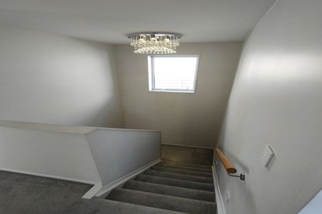 Photo of property in 75 Rosewell Crescent, Flat Bush, Auckland, 2019
