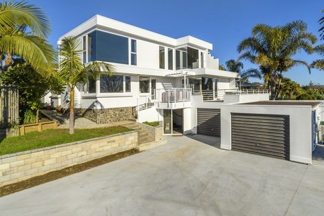 Photo of property in 112 Sutherland Road, Brookfield, Tauranga, 3110