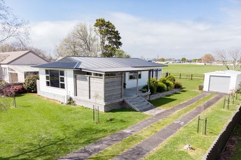 Photo of property in 31 Mahana Road, Ngatea, 3503