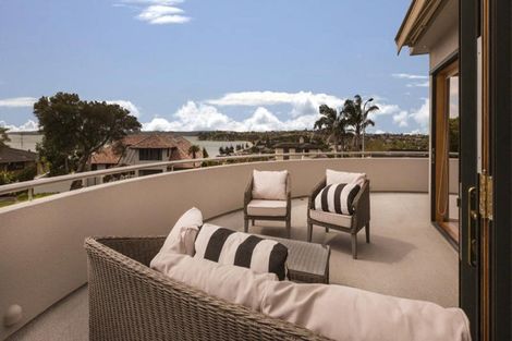 Photo of property in 121 Clovelly Road, Bucklands Beach, Auckland, 2012