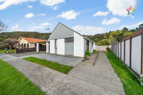 Photo of property in 34 Waddington Drive, Naenae, Lower Hutt, 5011