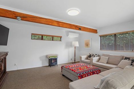 Photo of property in 988 Papamoa Beach Road, Papamoa Beach, Papamoa, 3118