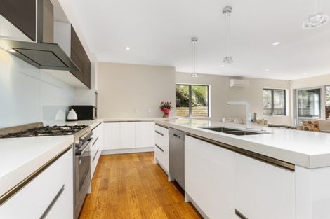 Photo of property in 7 Carex Way, Long Bay, Auckland, 0630