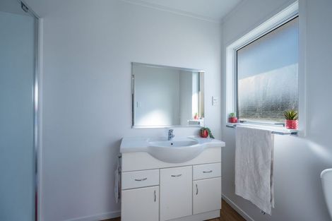 Photo of property in 11e Lemari Avenue, Stoke, Nelson, 7011