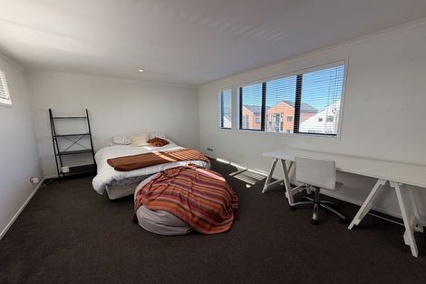 Photo of property in 106 Hobsonville Point Road, Hobsonville, Auckland, 0616