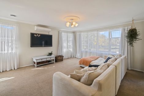 Photo of property in 13 Fairview Avenue, Opaheke, Papakura, 2113