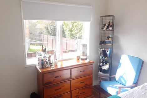 Photo of property in 2/4 Raphoe Place, Ellerslie, Auckland, 1051