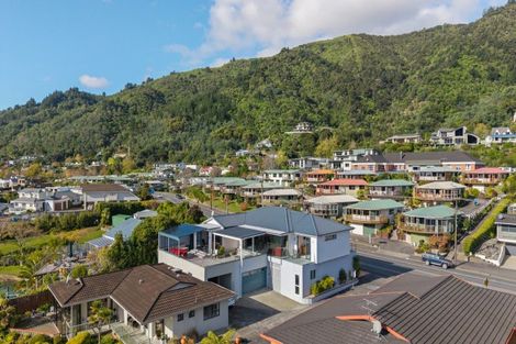 Photo of property in 41a Waikawa Road, Picton, 7220