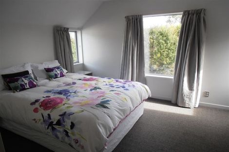 Photo of property in 3a Browns Road, St Albans, Christchurch, 8014