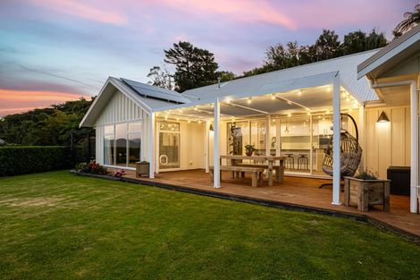 Photo of property in 1 Lindis Lane, Kelson, Lower Hutt, 5010