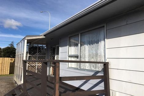 Photo of property in 174 Te Irirangi Drive, Clover Park, Auckland, 2019