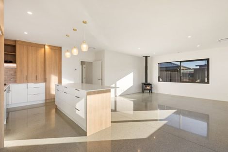 Photo of property in 5 Guthrie Street, Lake Hawea, 9382