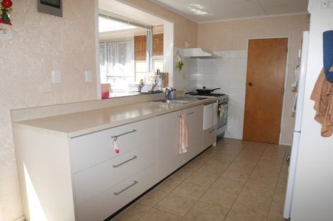 Photo of property in 43 Manawa Avenue, Raumati Beach, Paraparaumu, 5032