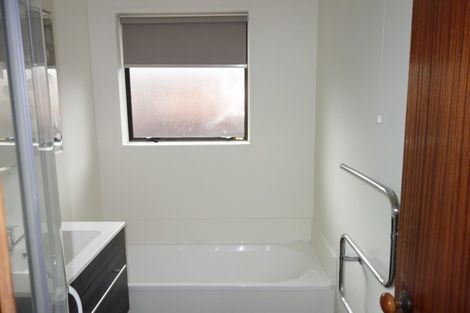 Photo of property in 2/16a Ward Street, Addington, Christchurch, 8024