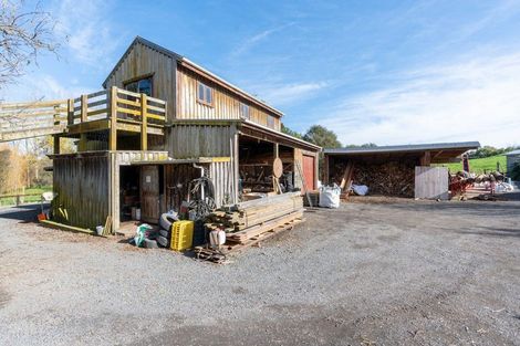 Photo of property in 240 Te Pahu Road, Te Pahu, 3285