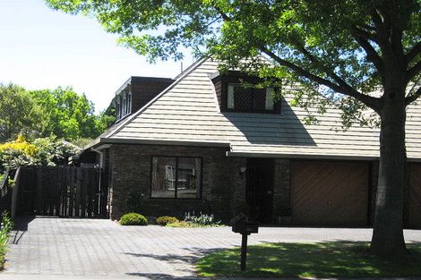 Photo of property in 252b Memorial Avenue, Burnside, Christchurch, 8053