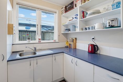 Photo of property in 23 Harris Street, Marton, 4710