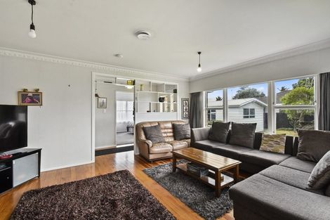 Photo of property in 94 Beach Road, Pahurehure, Papakura, 2113