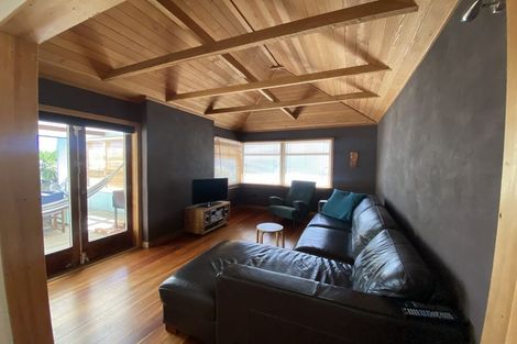 Photo of property in 4 Charlotte Street, The Brook, Nelson, 7010