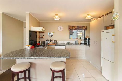 Photo of property in 7 Taihiki Road, Clarks Beach, 2122