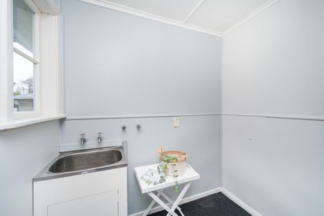 Photo of property in 18 Nottingham Avenue, Awapuni, Palmerston North, 4412