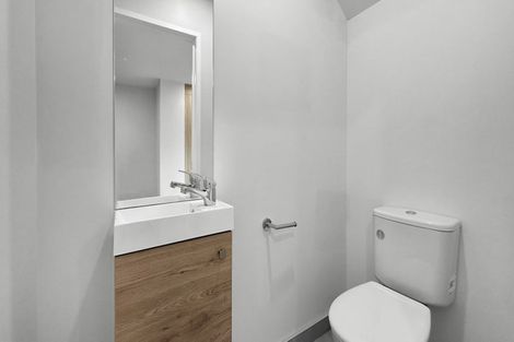 Photo of property in 5 Tima Lane, Mangere Bridge, Auckland, 2022