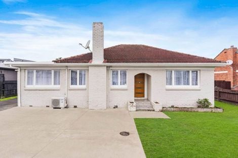 Photo of property in 36a Wyllie Road, Papatoetoe, Auckland, 2025