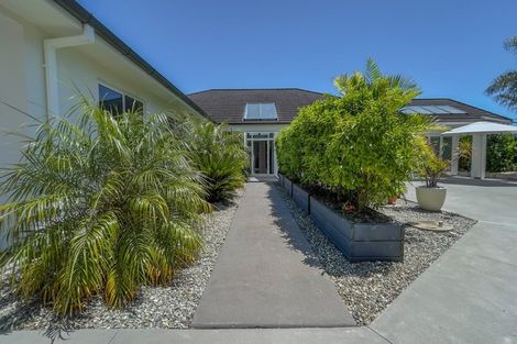 Photo of property in 11 Ngarimu Heights Row, Ngarimu Bay, Thames, 3575