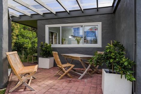 Photo of property in 127 Carter Road, Oratia, Auckland, 0604