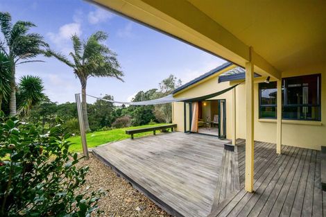 Photo of property in 166 Holmes Road, Waiuku, 2682