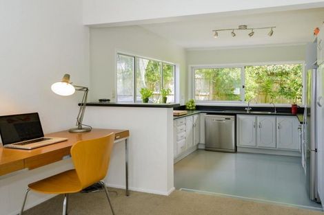 Photo of property in 127 Carter Road, Oratia, Auckland, 0604