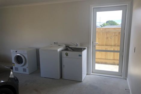 Photo of property in 20 Tarata Grove, Lansdowne, Masterton, 5810