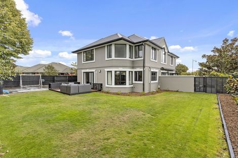 Photo of property in 16 Ballybrack Place, Casebrook, Christchurch, 8051