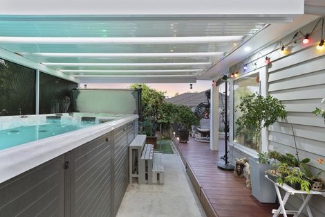 Photo of property in 142 Rowesdale Drive, Ohauiti, Tauranga, 3112