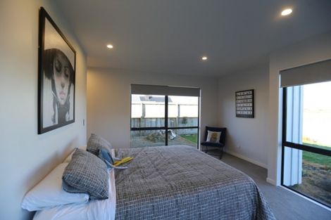 Photo of property in 15 Waterton Point, Huntingdon, Ashburton, 7774