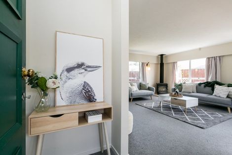 Photo of property in 7a Weathers Place, Taradale, Napier, 4112