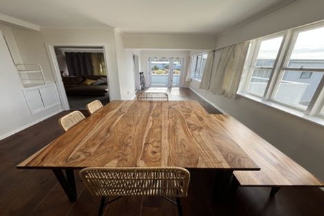 Photo of property in 1 Clematis Avenue, Murrays Bay, Auckland, 0630