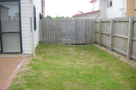 Photo of property in 55 Tiri Tiri Road, Birkdale, Auckland, 0626