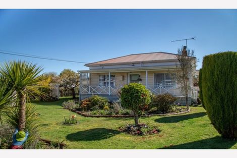 Photo of property in 43 Pitt Street, Raetihi, 4632