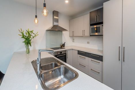 Photo of property in 8 Date Crescent, Aidanfield, Christchurch, 8025