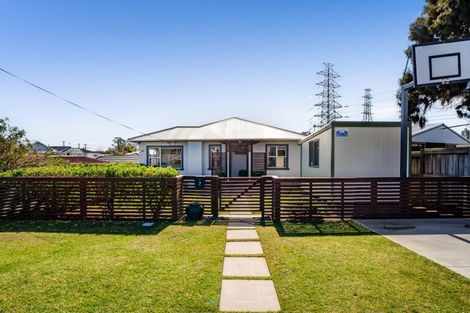 Photo of property in 7 Saxton Road, Upper Vogeltown, New Plymouth, 4310
