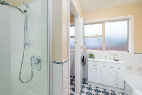 Photo of property in 34 Norrie Street, Redwood, Christchurch, 8051