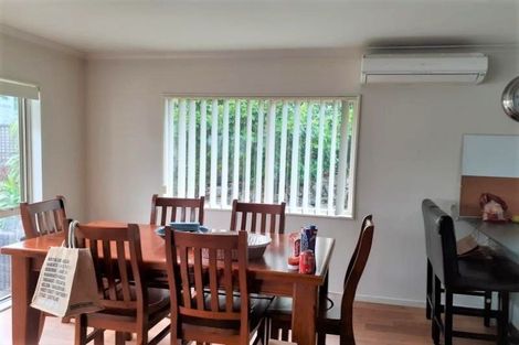 Photo of property in 13a Wharf Road, Te Atatu Peninsula, Auckland, 0610