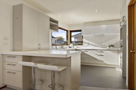 Photo of property in 10a Nikau Place, Riccarton, Christchurch, 8011